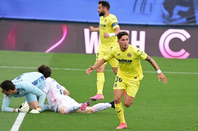 开云app-【西甲】本泽马传射 皇马5分钟逆转潜艇却无缘夺冠